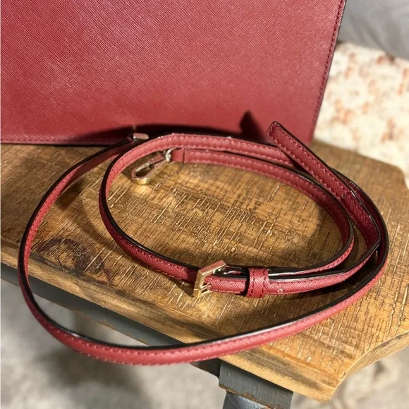 Kate Spade Maroon leather crossbody - Picture 6 of 6